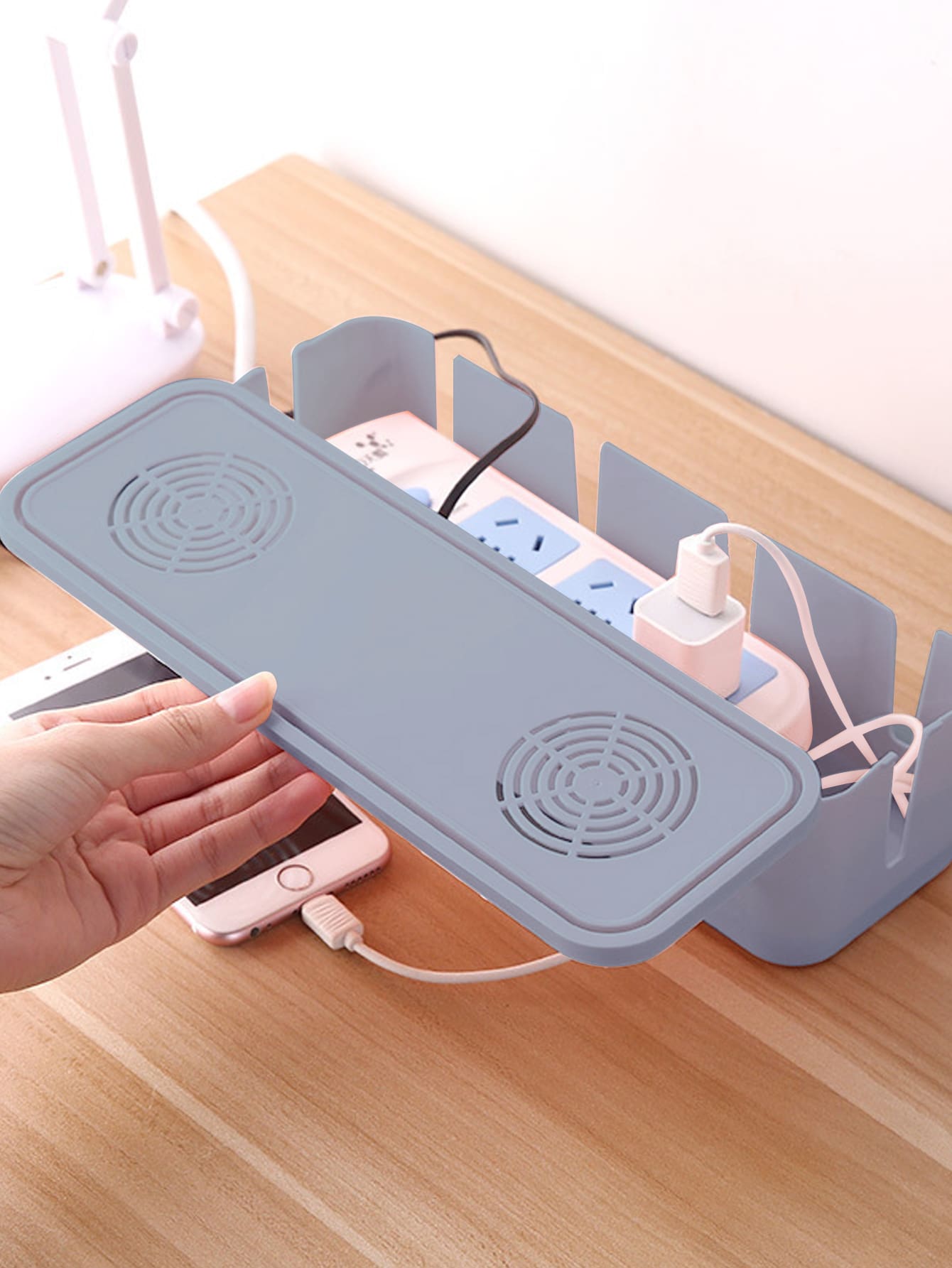 1 Hộp Lưu Trữ Để Bàn Đa Năng, Hộp Lưu Trữ Phích Cắm Bằng Nhựa Màu Xám Đơn Giản Cho Bàn Làm Việc - Xám - Xem 1