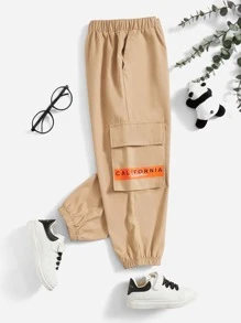 SHEIN 小男童字母補丁細節翻蓋口袋工裝褲