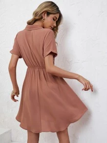 SHEIN Frenchy Đầm Nút phía trước màu trơn Giải trí - Bụi hồng - Xem 2