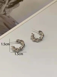 Twist Design Cuff Hoop Earrings - Silver - View 3