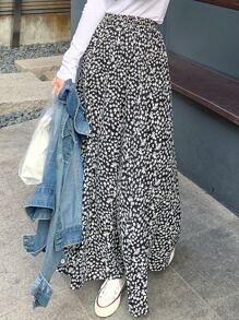 DAZY Ditsy Floral Print Skirt Vacation Outfits Women - Black - View 1