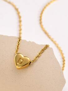 Letter Detail Heart Decor Necklace