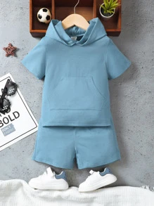 SHEIN meninos da criança Camiseta & shorts bolso canguru cncapuzado