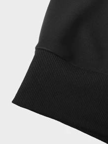 Manfinity Hypemode Hombres Capucha con estampado de oso con cordón - Negro - Ver 3