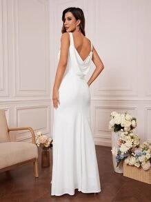 Solid Draped Backless Mermaid Hem Wedding Dress - White - View 1