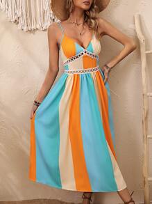 SHEIN VCAY 撞色胸部褶皺蕾絲拼接吊帶連衣裙 - 彩色 - 查看 1