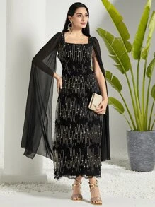 Modelyn 網紗拼接刺繡細節連衣裙 - 黑色 - 查看 1