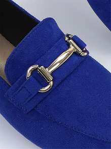 秋冬时尚平底乐福鞋女式仿麂皮金属装饰平底鞋