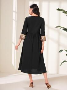 Al Najma Geo Print Contrast Sequin  Black Dress - Black - View 2