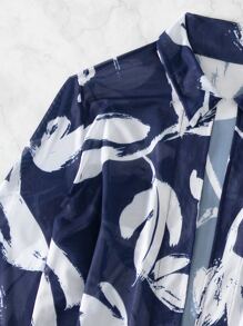 SHEIN Swim Lushore Conjunto de bikini bandeau con estampado de plantas y push up de 3 piezas, ideal para verano en la playa - Azul y blanco - Ver 4