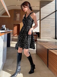 DAZY 碎花後拉鏈吊帶連衣裙 - 黑色 - 查看 6