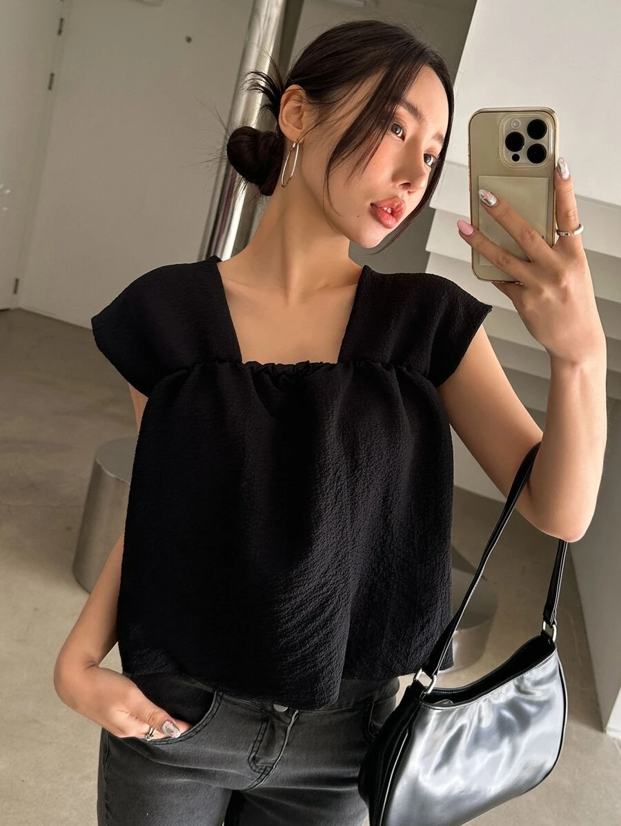 DAZY Solid Square Neck Sleeveless Blouse - Black - View 1