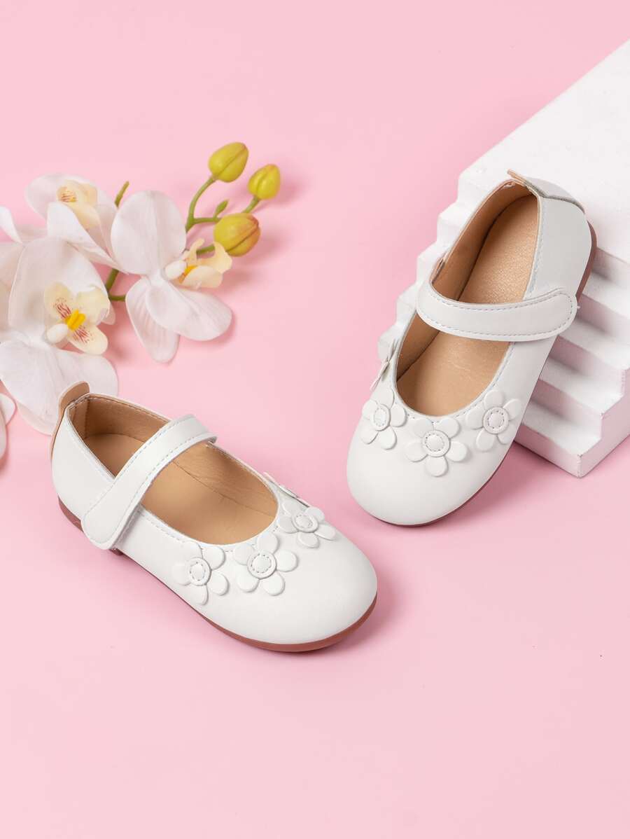 Girls Flower Decor Mary Janes Round Toe Flats White - White - View 1