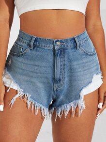 SHEIN EZwear 大碼斜口袋破洞毛邊牛仔短褲 - 淺色水洗藍 - 查看 3