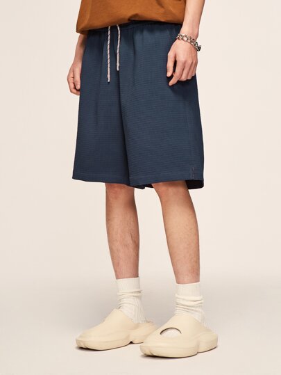 INFLATION Männer Shorts mit schrägen Taschen