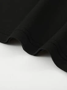 Manfinity Homme 男士幾何印花條紋飾邊T恤 - 黑色 - 查看 4