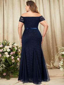 MIUSOL Plus Off The Shoulder Full Lace Mermaid Hem Evening Party Maxi Formal Gown - Navy Blue - View 2