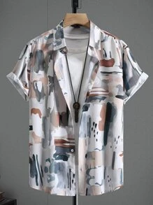 Manfinity Homme 男性全印花衫，不附贈T卹，短袖圖案假日休閒衫 - 彩色 - 查看 1