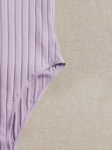 SHEIN EZwear Women Plus Size Purple V-Neck Short Sleeve Casual Fitted Bodysuit - Lilac Purple - View 3