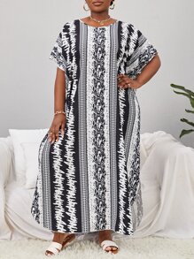 Plus Geo Print Batwing Sleeve Cover Up Dress - Black and White - View 1