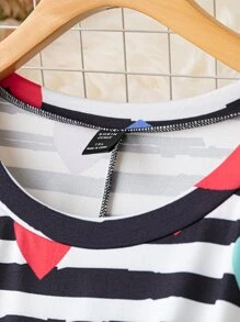 SHEIN LUNE Plus Striped & Heart Print Tee - Multicolor - View 4