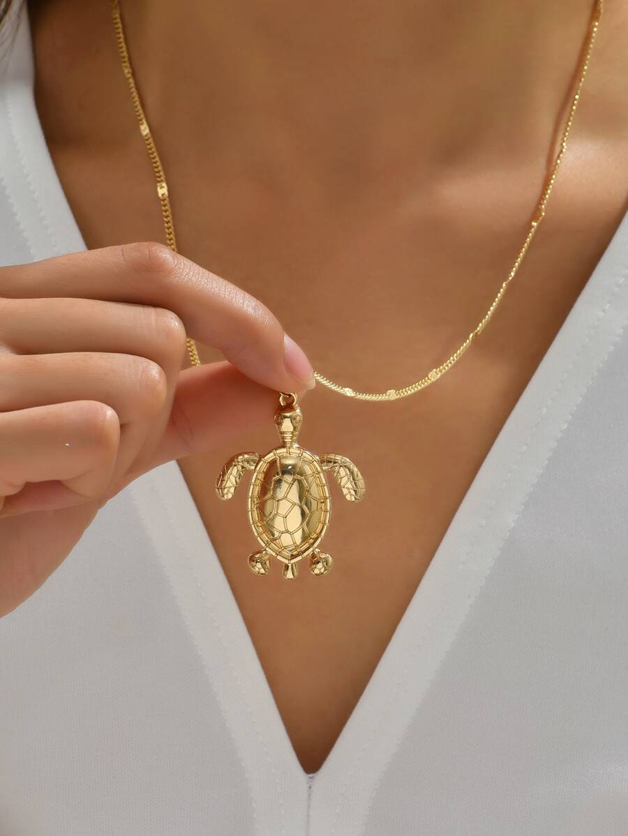 Rhinestone Decor Turtle Charm Necklace - Yellow Gold - View 1