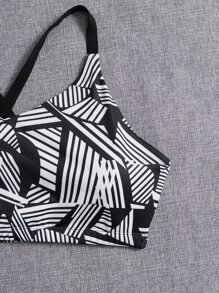Plus 3pcs Allover Print Criss Cross Backless Sports Set - Black and White - View 3