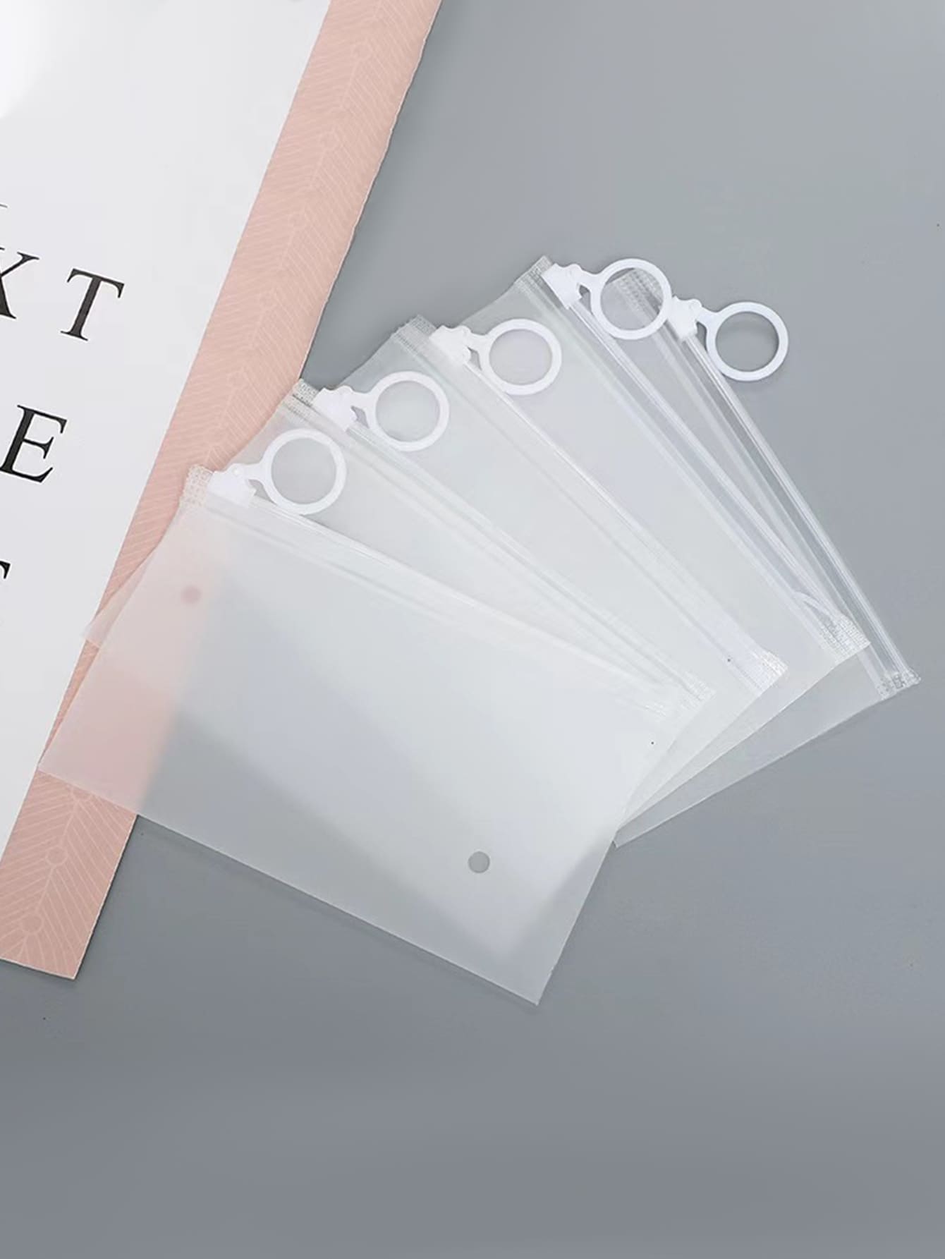 10入組塑膠首飾類極簡透明首飾袋 - 無色 - 查看 1