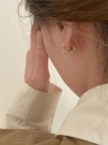 Pendientes de aro con textura con diseño de corazón - Amarillo Oro - Ver 2