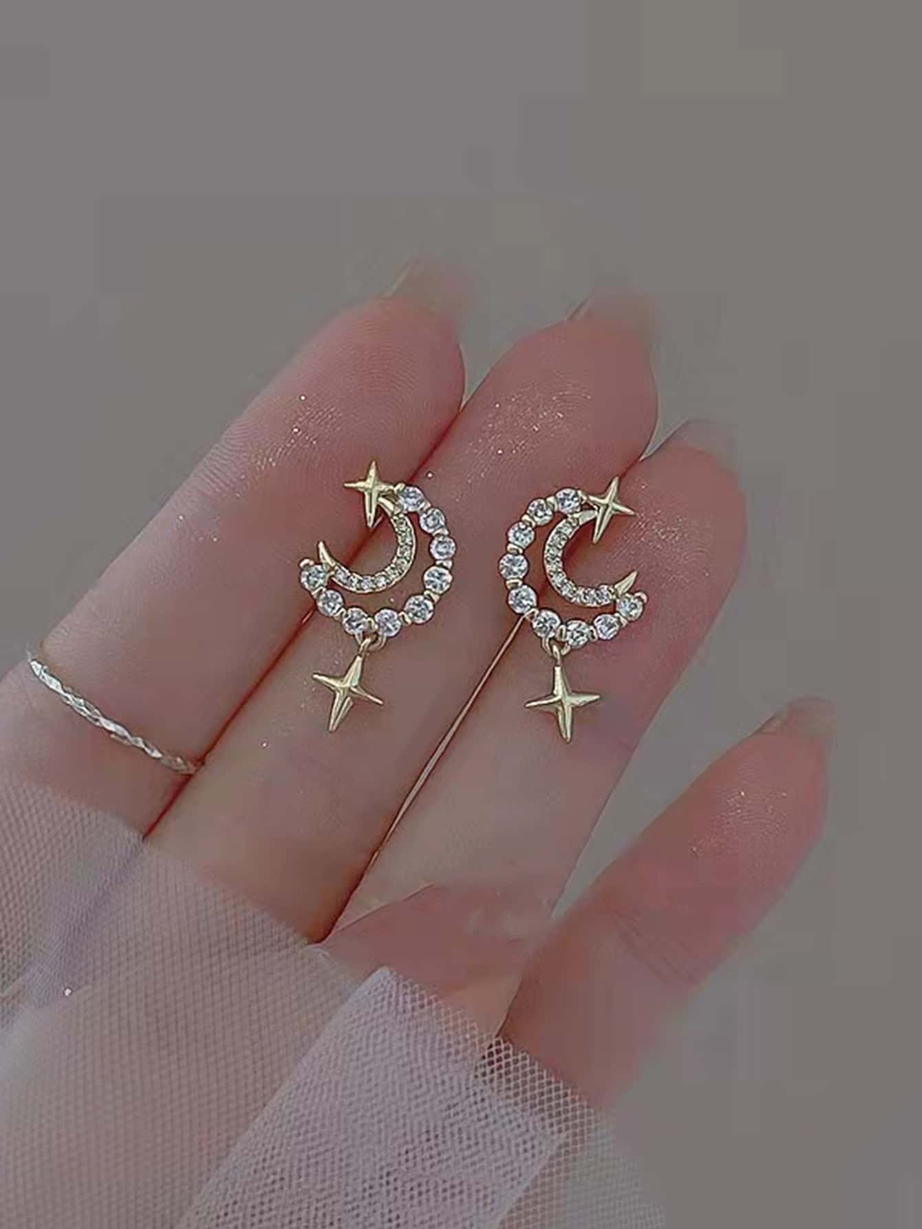 Rhinestone Moon & Star Decor Drop Earrings - Yellow Gold - View 1