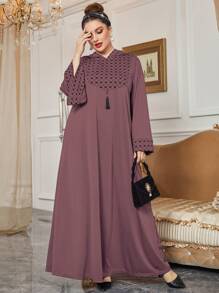 Al Najma 大碼蝴蝶結和幾何印花流蘇細節連帽連衣裙 - 藕粉色 - 查看 1