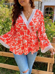 SHEIN Holidaya Plus Floral Print Guipure Lace Insert Blouse - Multicolor - View 1