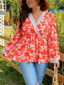 SHEIN Holidaya Plus Floral Print Guipure Lace Insert Blouse - Multicolor - View 3