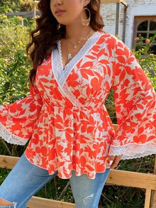 SHEIN Holidaya Plus Floral Print Guipure Lace Insert Blouse - Multicolor - View 4