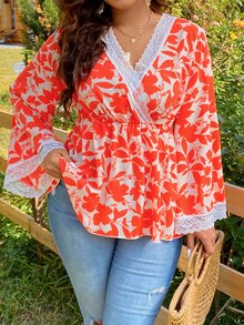 SHEIN Holidaya Plus Floral Print Guipure Lace Insert Blouse - Multicolor - View 5