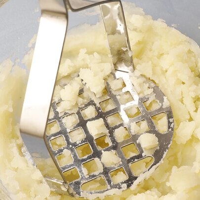 1pc Stainless Steel Potato Masher, Simple Kitchen Tool For Mashed Potato