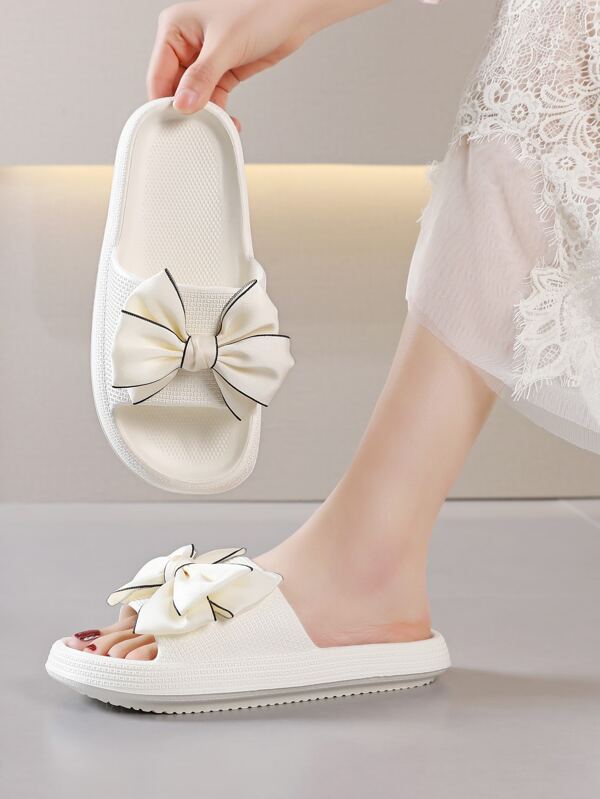 EVA Slippers Thick Non-Slip Bathroom Shower Anti-Odor Summer Home Use Hollow Flat Indoor Sandals For Women