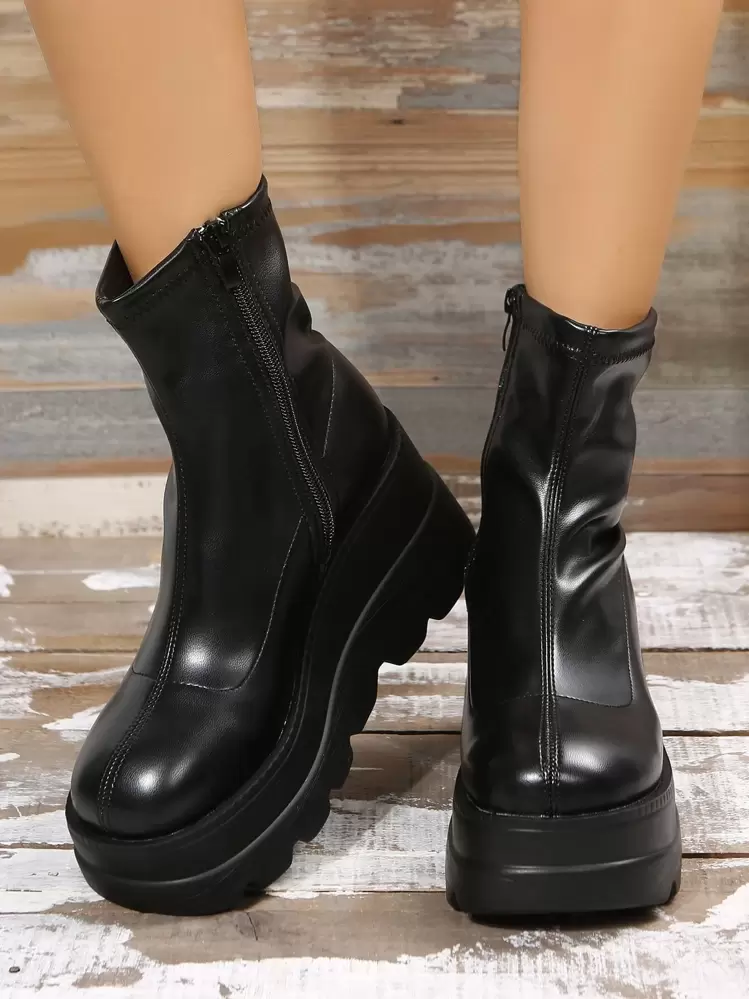 Botas de Cunha Punk Outono/Inverno 2025 para Mulheres, Botas com Zíper Lateral, Combina com Moletons, Botas de Plataforma de Cunha Estilo Punk Preto para Mulheres, Combina com Roupas de Outono - Preto - Visão 4