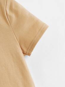 SHEIN 小男孩休閒圓領針織字母卡通小熊圖案短袖t卹 - 卡其色 - 查看 4