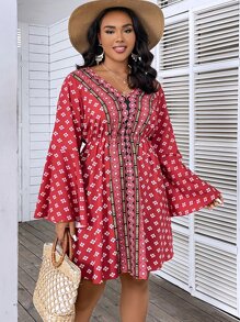 SHEIN Holidaya Plus Geo Print Trumpet Sleeve Dress - Multicolor - View 5