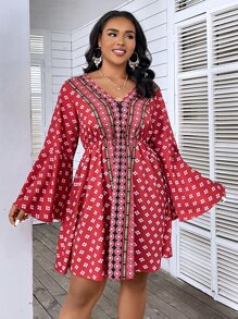 SHEIN Holidaya Plus Geo Print Trumpet Sleeve Dress - Multicolor - View 7