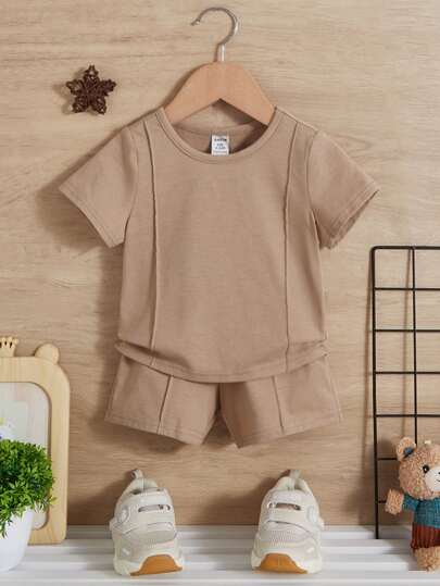 SHEIN Baby Boy Seam Detail Tee & Shorts