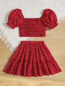 SHEIN 女孩滿版心形印花泡泡袖上衣和荷葉邊半身裙