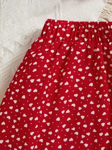 SHEIN 女孩滿版心形印花泡泡袖上衣和荷葉邊半身裙