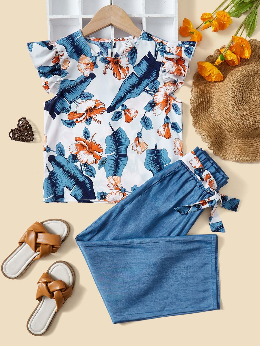 SHEIN Cô gái Tween Bản in nhiệt đới Viền Ruffle Áo & Nếp gấp cao eo Thắt lưng Quần