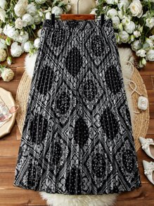 Mulvari Plus Paisley Scarf Print Pleated Skirt - Black - View 5