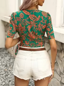 SHEIN Clasi Blusa cruzada con estampado floral con nudo lateral - Verde - Ver 2
