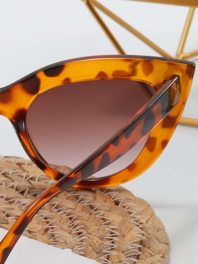 Tortoiseshell Cat Eye Sunglasses - Coffee - View 5