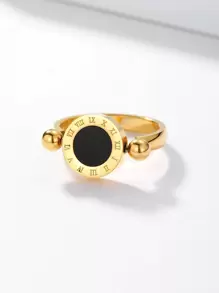 Anillo con diseño de números romanos con diseño redondo