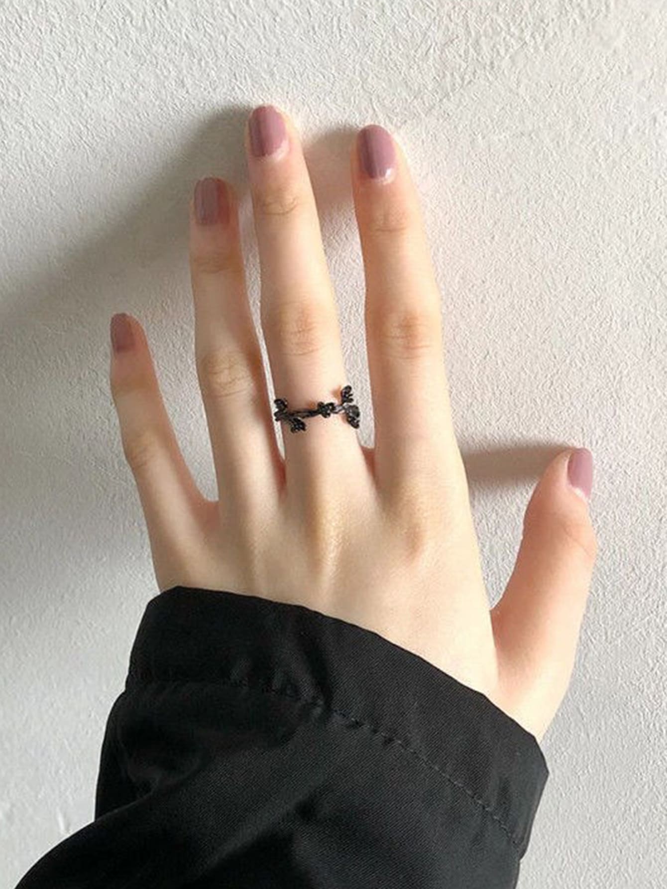 vòng bít thiết kế hoa - màu đen - Xem 1